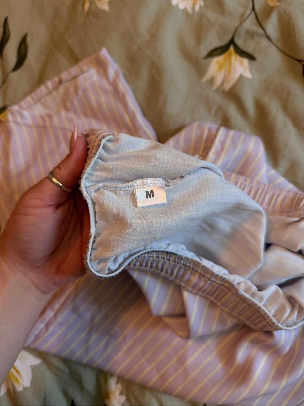 Lavender and White Striped Elastic Waist Pants - Picture 3 of 3
